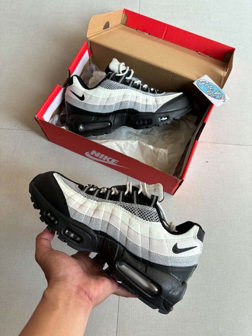 Nike Air Max 95 Black White Grey (Category: Sneakers) located in Manila. Submitted by solefly_mnl.26 (Listing ID 1470629216, Image 3). Description: AIRMAX 95 REFLECTIVE SAFARI bnew 1999+sf available sz 41 to 45 mens actual pic posted !!! onhand item ready to lalamove or ship msg us for orders 📩 fb page: solefly mnl v2.