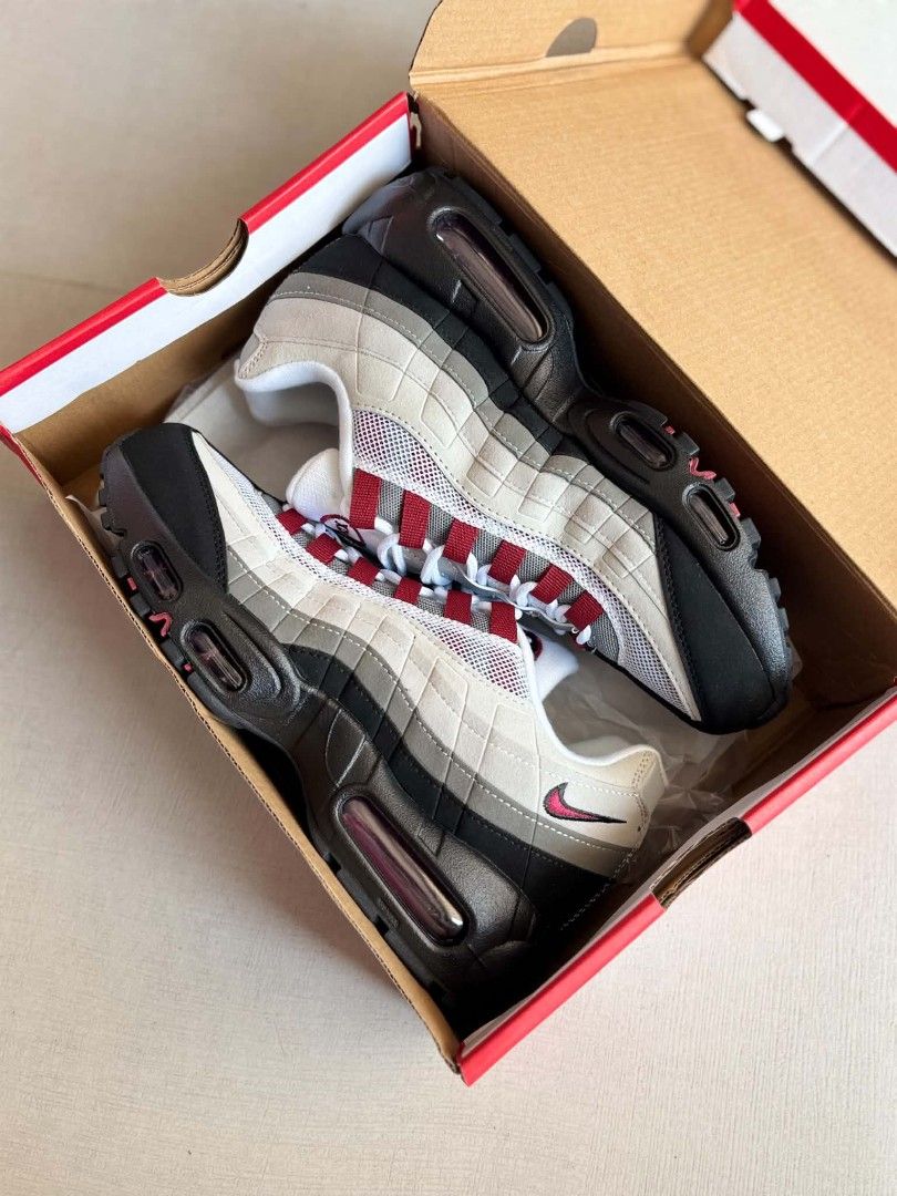 Nike Air Max 95 OG (Category: Sneakers) located in Manila. Submitted by solefly_mnl.26 (Listing ID 1470629933, Image 1). Description: AIRMAX 95 DARK BEETROOT bnew 1999+sf available sz 41 to 45 mens actual pic posted !!! onhand item ready to lalamove or ship msg us for orders 📩 fb page: solefly mnl v2.