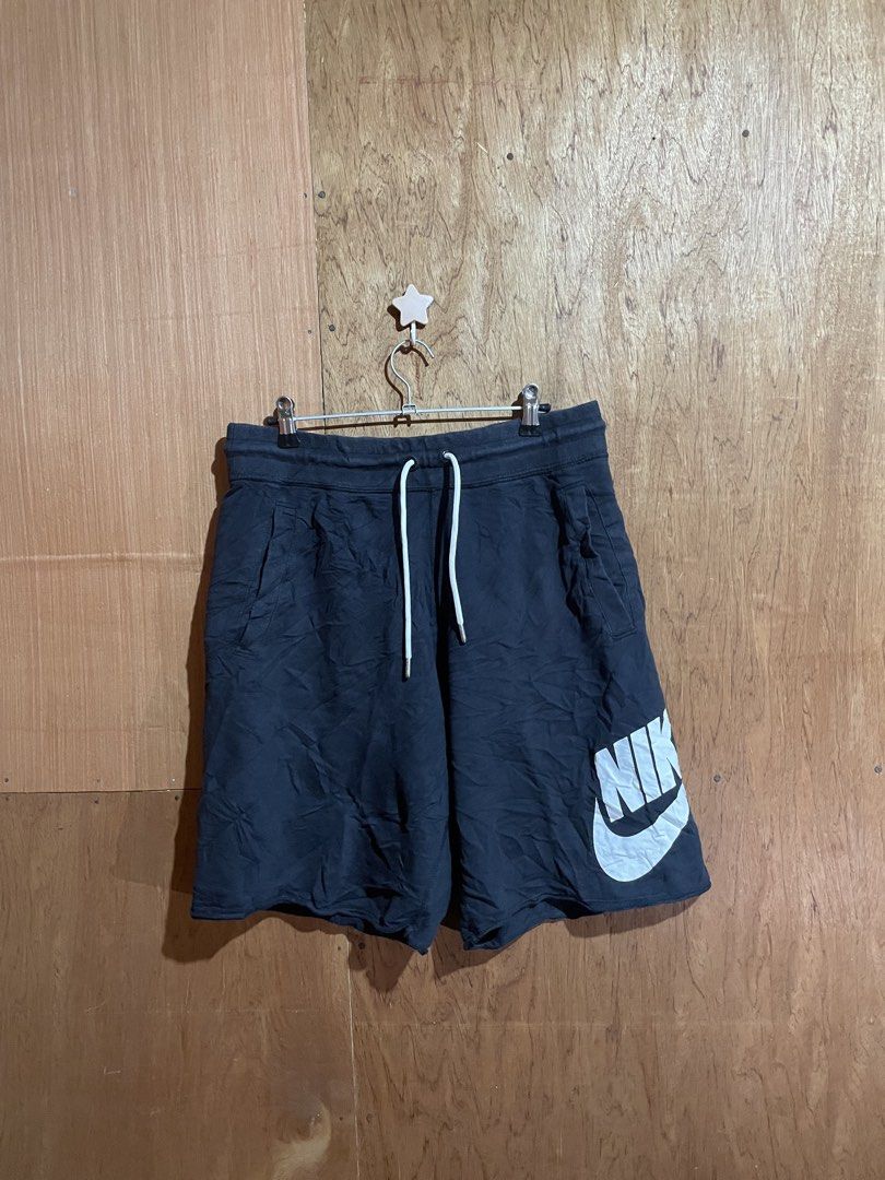NIKE ALUMNI SHORTS (Category: Shorts) located in Cagayan de Oro. Submitted by jhonny_kevz930 (Listing ID 1470695512, Image 2). Description: .