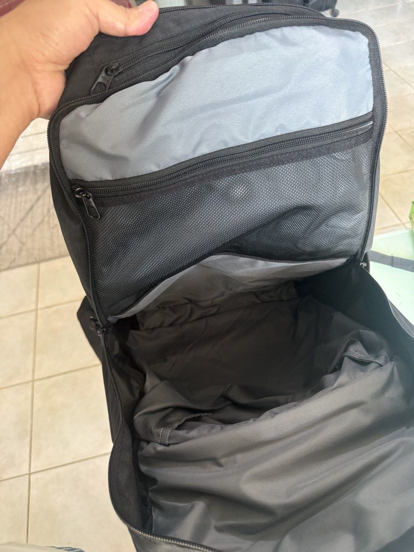 Nike BA5959-010 Black 30L Backpack (Category: Backpacks) located in Quezon City. Submitted by thone_carlos2021 (Listing ID 1470561836, Image 3). Description: BRAND NEW Black Nike backpack, 30L capacity. Model BA5959-010. Spacious main compartment with mesh pockets inside. Padded mesh back panel and shoulder straps. Original hang tag still attached showing 2195 price..