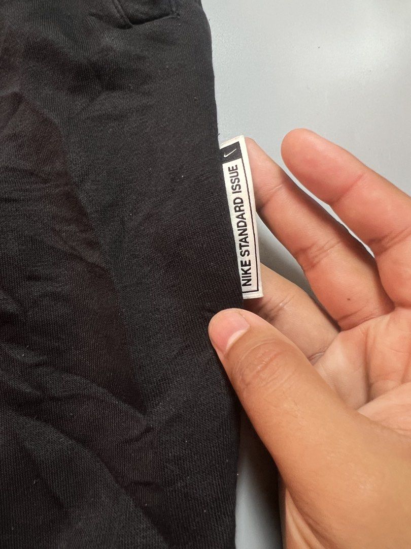 Nike Basketball Joggers (Category: Joggers) located in Ragay. Submitted by sergesalgado (Listing ID 1470576098, Image 3). Description: Waistline:30to36 Length:37 Leg Opening: 5 stretchable No issue.