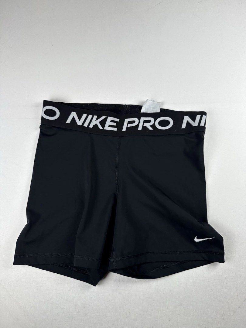 NIKE Compression Shorts (Category: Shorts) located in Manila. Submitted by itemsby_jm (Listing ID 1470728305, Image 1). Description: • Size M on tag • Color: Black • 10/10 condition • RFS: I got the wrong size 💗 DM for any inquiries ☺️ 💰Mode of payment: Gcash ~ Note: Payment first 🛵 Mode of Shipping: lalamove/grab/angkas padala/j&t.