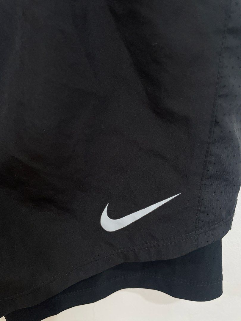 Nike Dri-FIT Black Athletic Shorts (Category: Shorts) located in Las Pinas. Submitted by qcleopatrastrove (Listing ID 1470592750, Image 2). Description: *With worn photo if requested Please manage your expectations. Thank you.🤎.