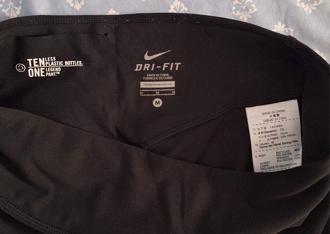 Nike Dri-Fit medium on tag semi flare (Category: Other Bottoms) located in Taytay. Submitted by travellerscloset (Listing ID 1470648063, Image 2). Description: no discoloration no flaws medium on tag.