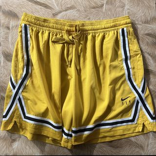 (Category: ) located in . Submitted by trustmeyoullbefine (Listing ID 1470650229, Image 1). Description: .
