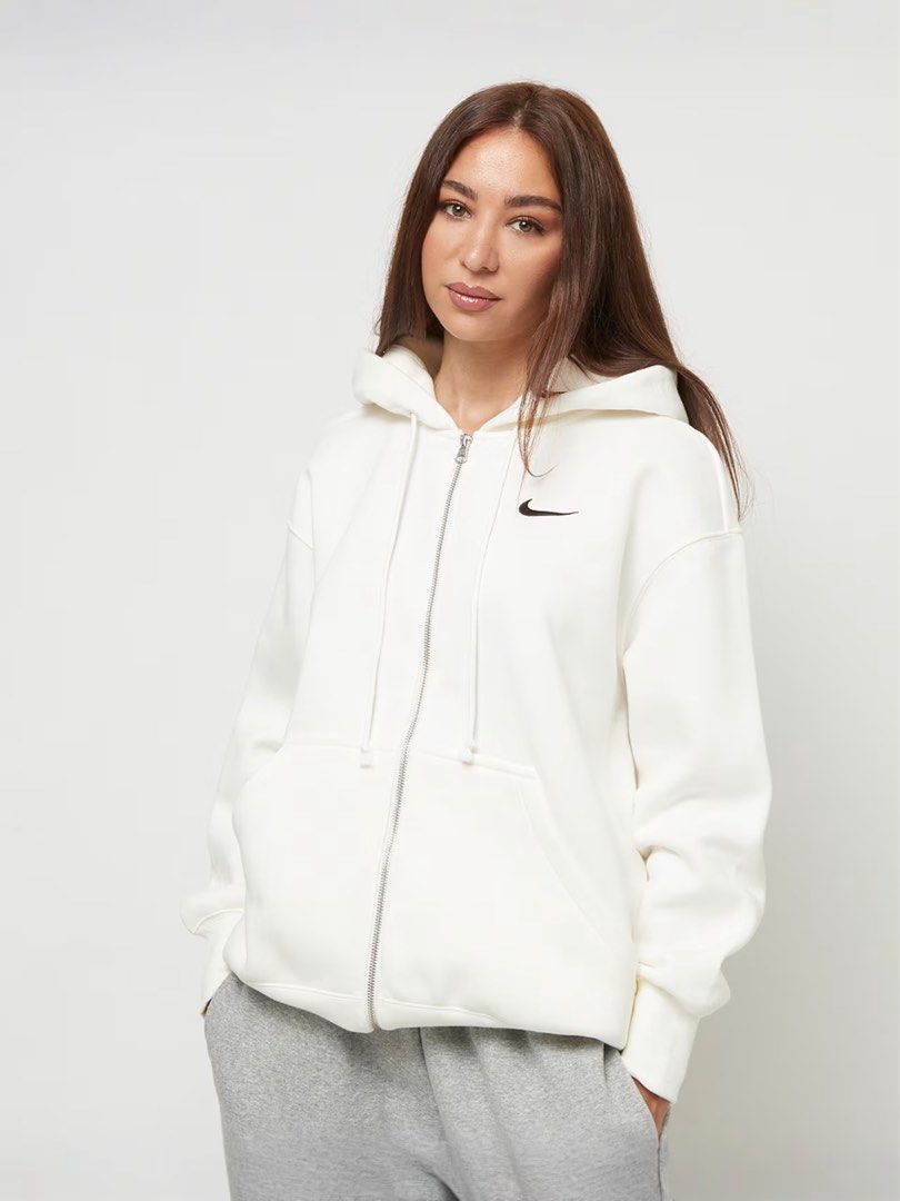 NIKE FULL ZIP (Category: Coats, Jackets and Outerwear) located in Quezon City. Submitted by generalmerchandiseph (Listing ID 1470734659, Image 2). Description: - NIKE FULL ZIP SWOOSH HOODIE - EMBROIDERED NIKE SIDE LOGO - WHITE / SAIL COLORWAY - 24.5W X 26.5L DIMENSIONS BOXY - LARGE MENS BEST FIT - GOOD USED CONDITION - MINOR FLAWS SIGN OF USAGE ONLY - HONG KONG / JAPAN SOURCES ✈️ -WASHED AND READY TO WEAR 🫧.