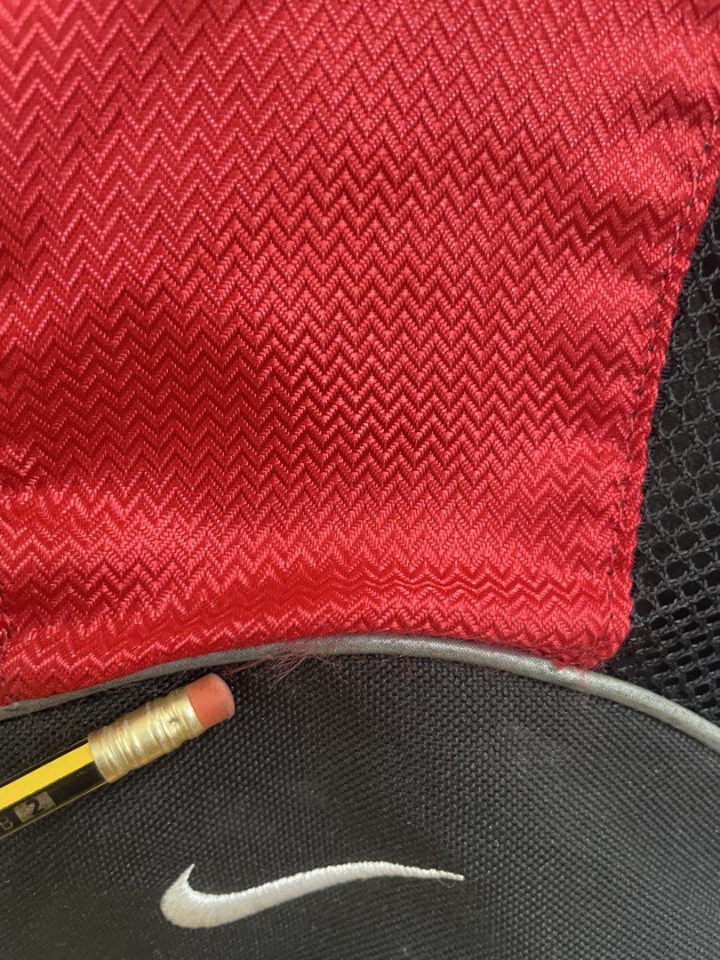Nike Golf Shoe Bag Black Red (Category: Backpacks) located in Las Pinas. Submitted by qcleopatrastrove (Listing ID 1470584536, Image 3). Description: *With rubs near the seams (refer to close-up photos) *With visible white stains inside the shoe bag Please manage your expectations. Thank you.🤎 .