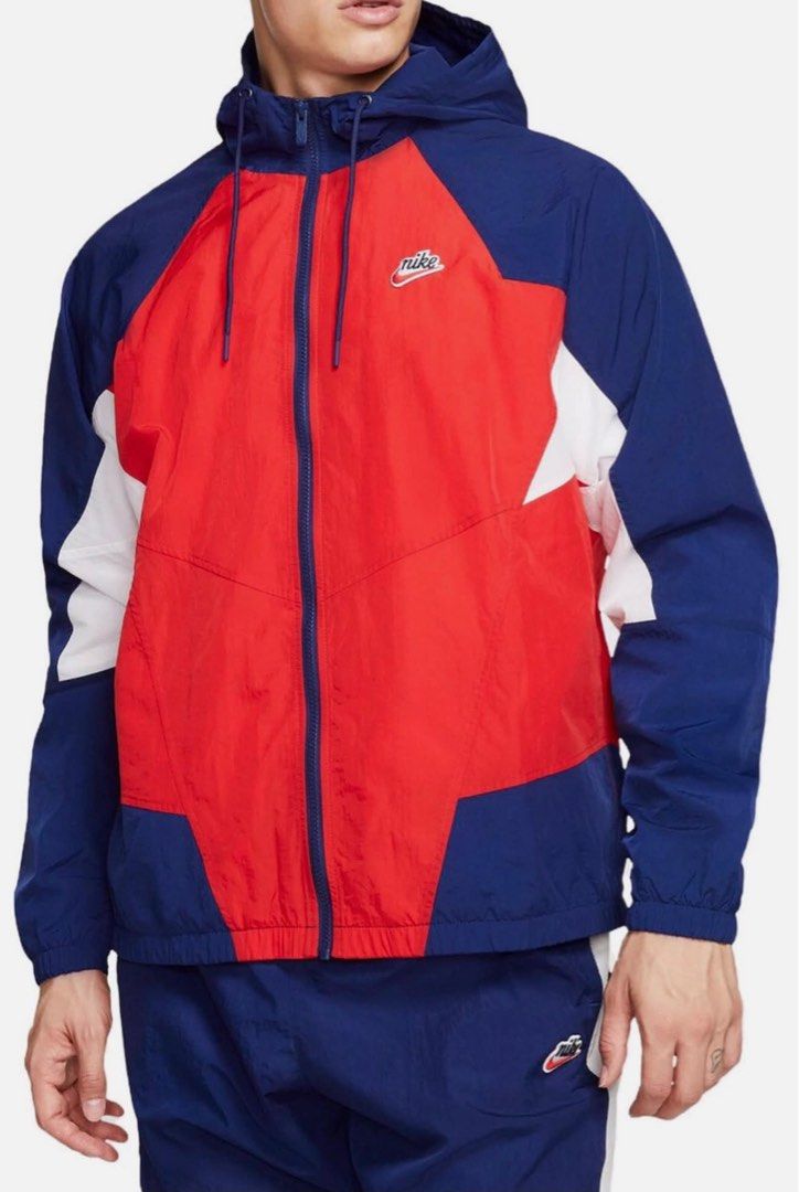 Nike Heritage Windrunner (Category: Announcements) located in Dasmarinas. Submitted by behind_the_buckx (Listing ID 1470614746, Image 1). Description: Excellent Condition No issue No flaws Size Medium 26 Length 24 Width 26 Sleeve 21 Shoulder.