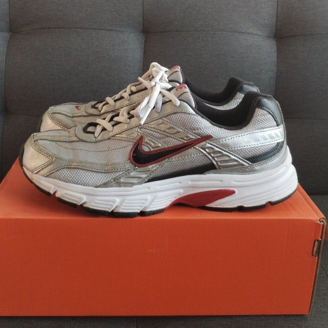 Nike Initiator Metallic Silver (Category: Sneakers) located in Manila. Submitted by dsean22 (Listing ID 1470634620, Image 3). Description: For sale Nike Initiator Used Metallic Silver/White/Black Size 8.5 US UK 7.5/ EUR 41/CM 26.5 original with replacement box Can do shipping via lalamove/LBC Cavite/Manila Loc. RFS: Declutter.