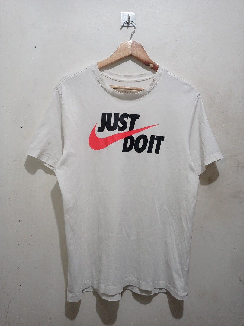 Nike JDI (pink swoosh) (Category: Tshirts & Polo Shirts ) located in Pasig City. Submitted by pureselectionapparel (Listing ID 1470642844, Image 1). Description: Nike JDI (pink swoosh) 🏷️ Size XL on tag Med-large best fit (21W 27.5L) Excellent Condition Issue: Hard minimal stain (check last photo) 350 plus ship Location: Pasig City.