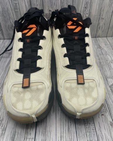 Nike LUKA 2 "Coconut Milk" (Category: Sneakers) located in Quezon City. Submitted by junieboyfajards (Listing ID 1470601667, Image 2). Description: **Nike Luka 2 “Coconut Milk” – US Size 13** 🏀 **Nike Luka 2 Basketball Shoes** Selling my Nike Luka 2 in the clean and stylish Coconut Milk colorway! Features a modern design with supportive construction, secure lockdown, and grippy traction for basketball movements on the court. The neutral colorway