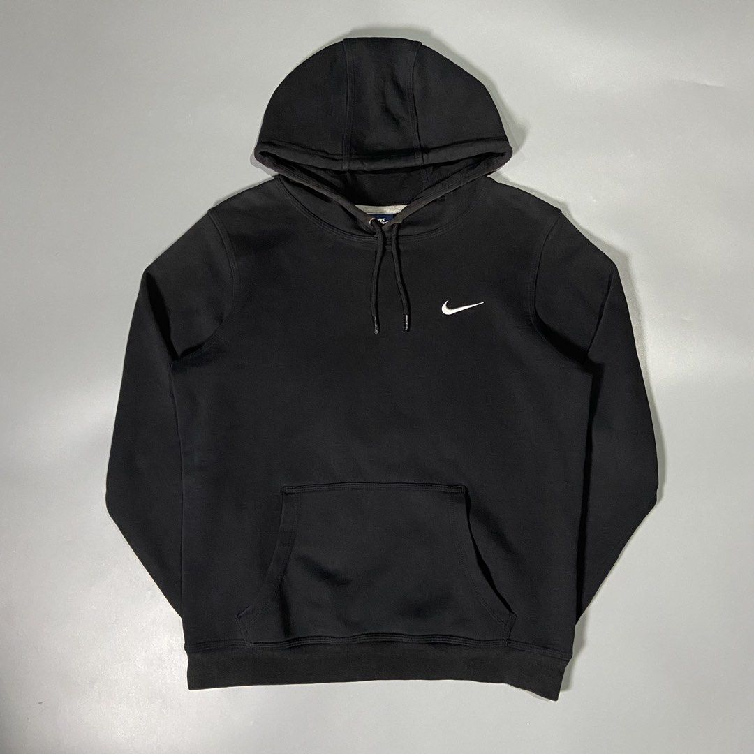 Nike Mini Swoosh in Black (Category: Coats, Jackets and Outerwear) located in Taguig. Submitted by workwearheads (Listing ID 1470594756, Image 1). Description: 🏷️Tag size: Large ▪️Width: 22.5 almost 23 ▪️Length: 26 ▪️Color rate: 9.5/10 ▪️Issue: minor fade lace area (see last photo) ▪️Excellent Condition.