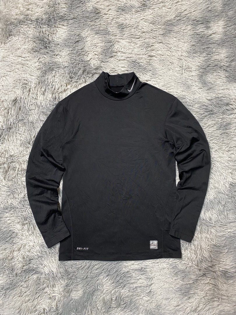 Nike Pro Compression Dri-Fit Mock Neck Long Sleeve (Category: Tshirts & Polo Shirts ) located in Solano. Submitted by solothrifting (Listing ID 1470682913, Image 1). Description: Nike Pro Compression Dri-Fit Mock Neck Long Sleeve Condition: 9/10 Size on tag: L Measurements in photos.