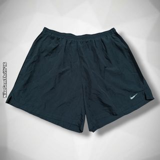 (Category: ) located in . Submitted by nikegemthrift2016 (Listing ID 1470743318, Image 1). Description: .