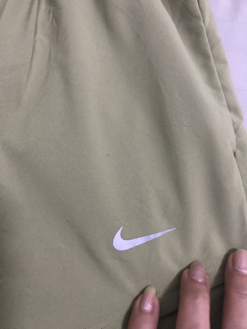 Nike Running Short (Category: Activewear) located in Manila. Submitted by freshlemon58885 (Listing ID 1470565972, Image 2). Description: Med on Tag With Inner Underwear With 2 side pockets .