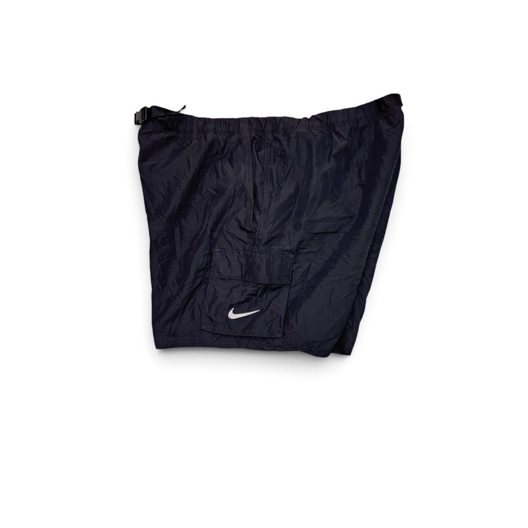Nike Shorts (Category: Shorts) located in Kidapawan. Submitted by reborngarments_2k25 (Listing ID 1470705214, Image 3). Description: Condition: Excellent Color Rate: 9.5/10 4 Pockets Waist: 34-38 Length: 17 Leg opening: 12 No Issue (Need Wash).