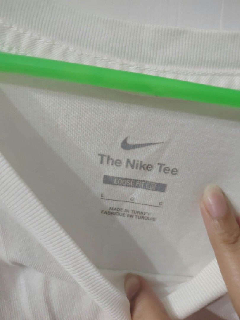 Nike space jam tee (Category: Tshirts & Polo Shirts ) located in Baguio. Submitted by vault62 (Listing ID 1470705736, Image 3). Description: like new no issue size large.