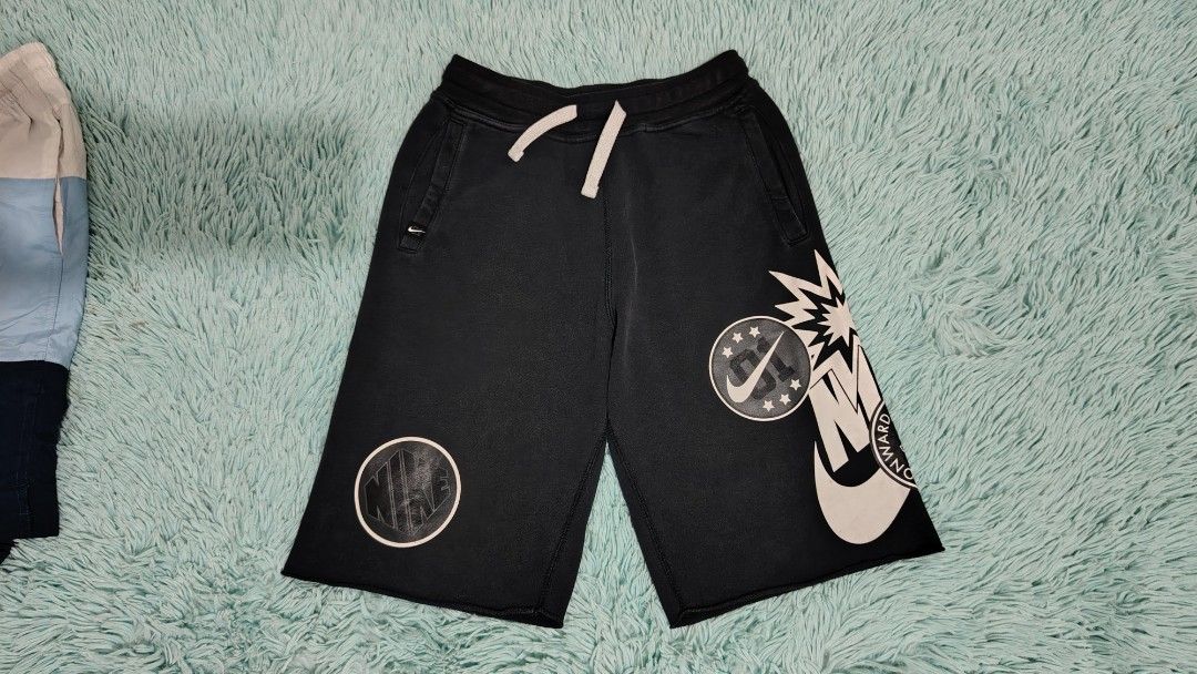 Nike sportswear alumni DNA short (Category: Shorts) located in Quezon City. Submitted by thriftmo19 (Listing ID 1470653795, Image 1). Description: Size medium Good condition 600 only.