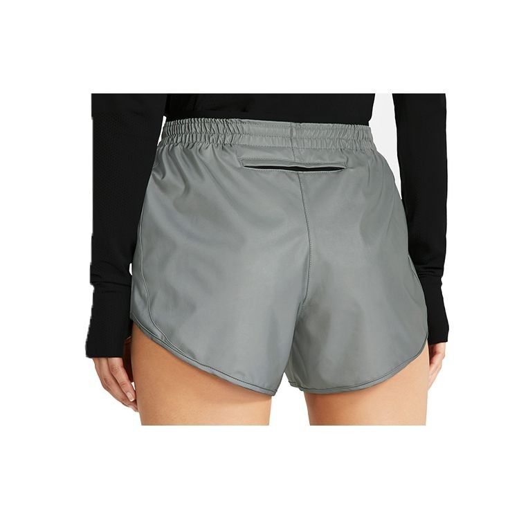 Nike Tempo Luxe Running Shorts (Category: Activewear) located in Davao. Submitted by juanmigzdvo (Listing ID 1470582369, Image 2). Description: NIKE Tempo Luxe Running Shorts (Womens) Excellent ✅ *3M Reflective All-OVER Fabric (Shine Light in the Dark) *w/ Back Stash Pocket & Drawstring size: XSmall “26-28 W x 9.5-10 L” Php 450.00 PM for more Inquiry 📩….