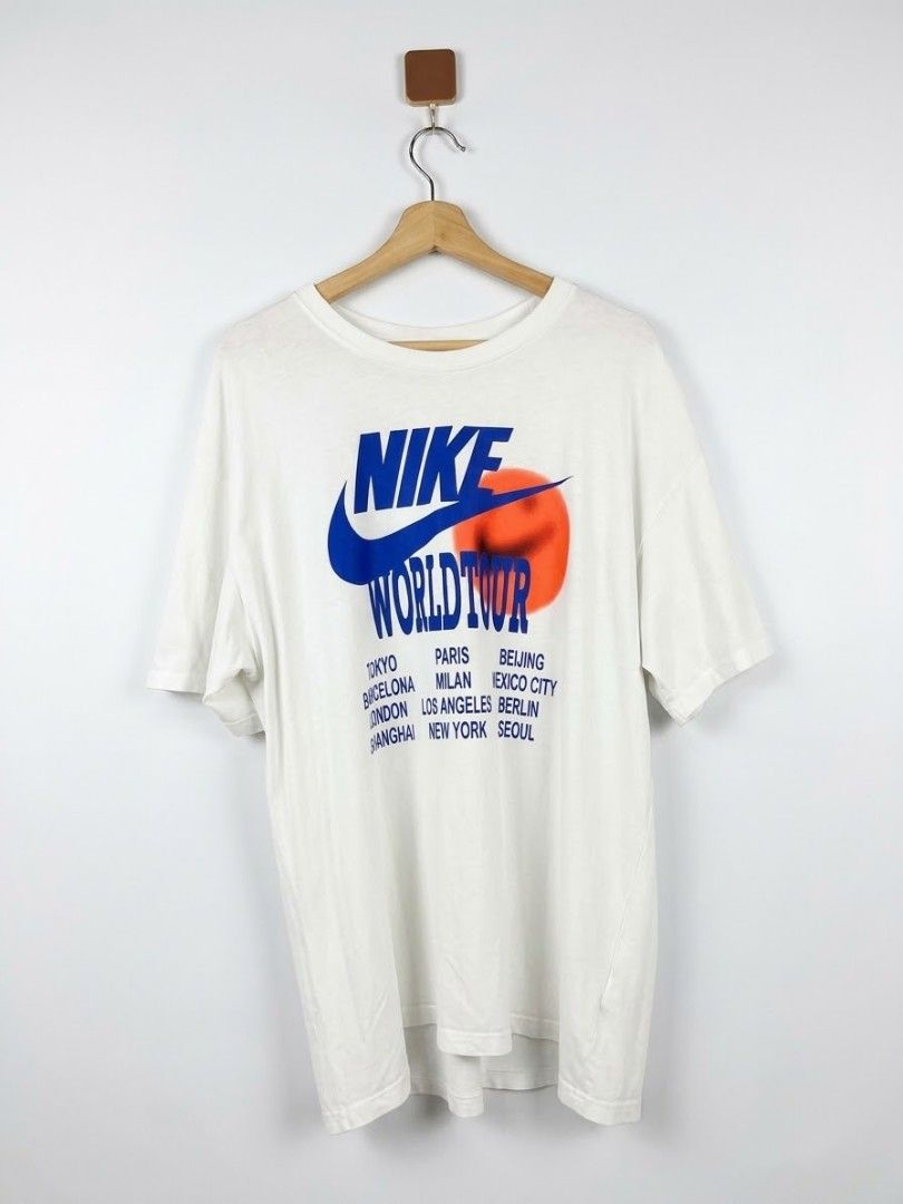 NIKE WORLD TOUR (Category: Tshirts & Polo Shirts ) located in Manila. Submitted by realjude (Listing ID 1470701133, Image 1). Description: NIKE WORLD TOUR T SHIRT SIZE L CAN FIT TO XL.