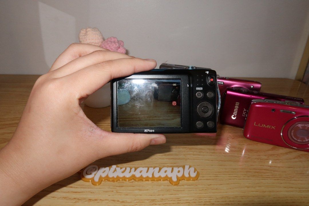 Nikon Coolpix S3200 (Category: Cameras) located in Quezon City. Submitted by pixvanaph (Listing ID 1470654875, Image 3). Description: (🦩) Nikon Coolpix S3200 [blue] price: ₱6,499 — 𝐀𝐕𝐀𝐈𝐋𝐀𝐁𝐋𝐄 𑣲 no functional issues, all working! 𑣲 16.0 megapixels, ccd sensor 𑣲 6x optical zoom 𑣲 9/10 body cosmetics 𑣲 release date: February 2012 (🐰) Inclusions: • unit itself • wet & dry wipes • microfiber cloth • pouch • battery • universal charger •