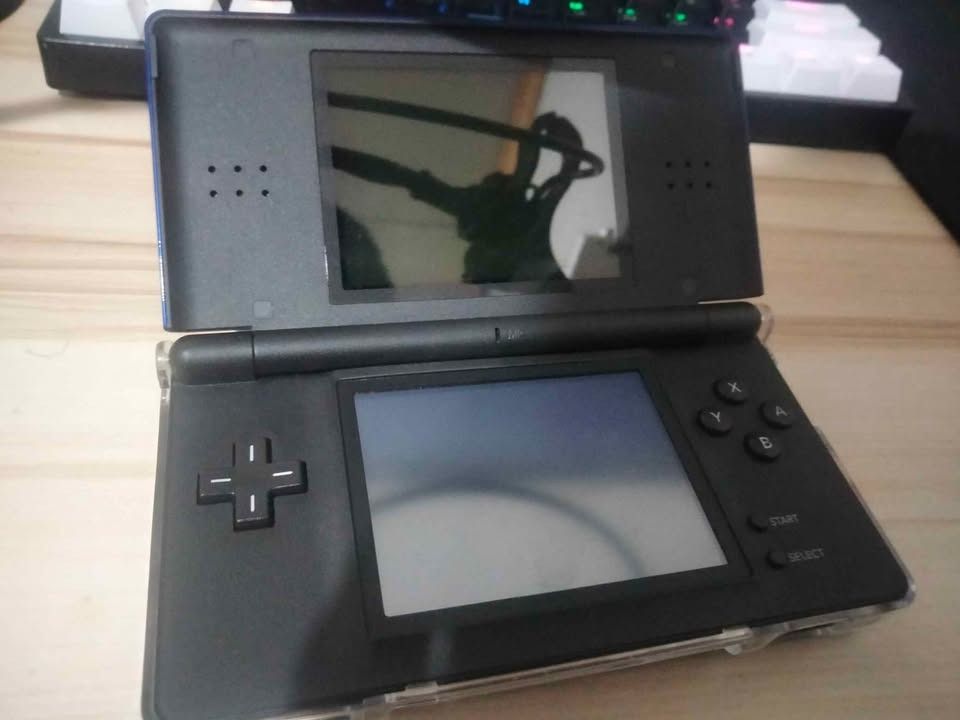 Nintendo DS Lite Cobalt Blue Handheld Console with Box (Category: Nintendo) located in Lucena. Submitted by arvhie123_mkp (Listing ID 1470577710, Image 1). Description: Nintendo ds lite with games and charger slight nego Includes original stylus Protective case charger 110v slight dent on the left side left speaker no longer working Only r4 card included Box included with ds screw driver.