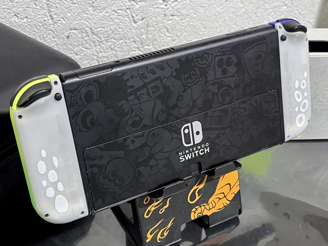 Nintendo Switch Splatoon 3 Edition Console Jailbreak (Category: Nintendo) located in Bacoor. Submitted by icarusjinzakk (Listing ID 1470653819, Image 3). Description: Nintendo Switch OLED Splatoon 3 Limited Edition Jailbreak (Dual Boot) Permanent Dat0 128gb sandisk nintendo red (loaded with games) Online game downloader All keys working no issue Unit Orig Dock and Travel bag only 12k firm! Pickup / Lalamove / Shipping (cod,cop via lbc).