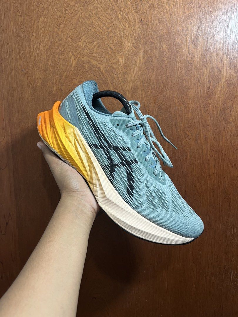 NOVA BLAST (Category: Sneakers) located in Butuan. Submitted by rnthrifter_finds (Listing ID 1470725453, Image 1). Description: EXCE CONDI.