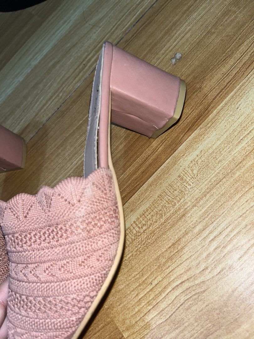 Nude Pink heels (Category: Heels) located in Manila. Submitted by spoopie (Listing ID 1470721935, Image 3). Description: Need wash po!! .