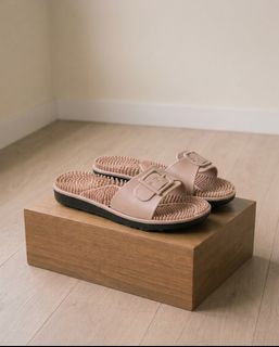 (Category: ) located in . Submitted by minimalistmanila (Listing ID 1470572412, Image 1). Description: .