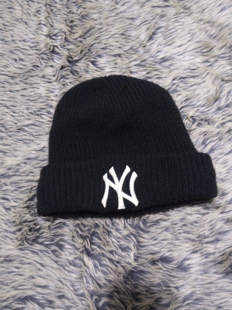 NY MLB bonnet (Category: Caps & Hats) located in Manila. Submitted by pagatpatan59259 (Listing ID 1470582177, Image 1). Description: NY MLB bonnet Price:650.