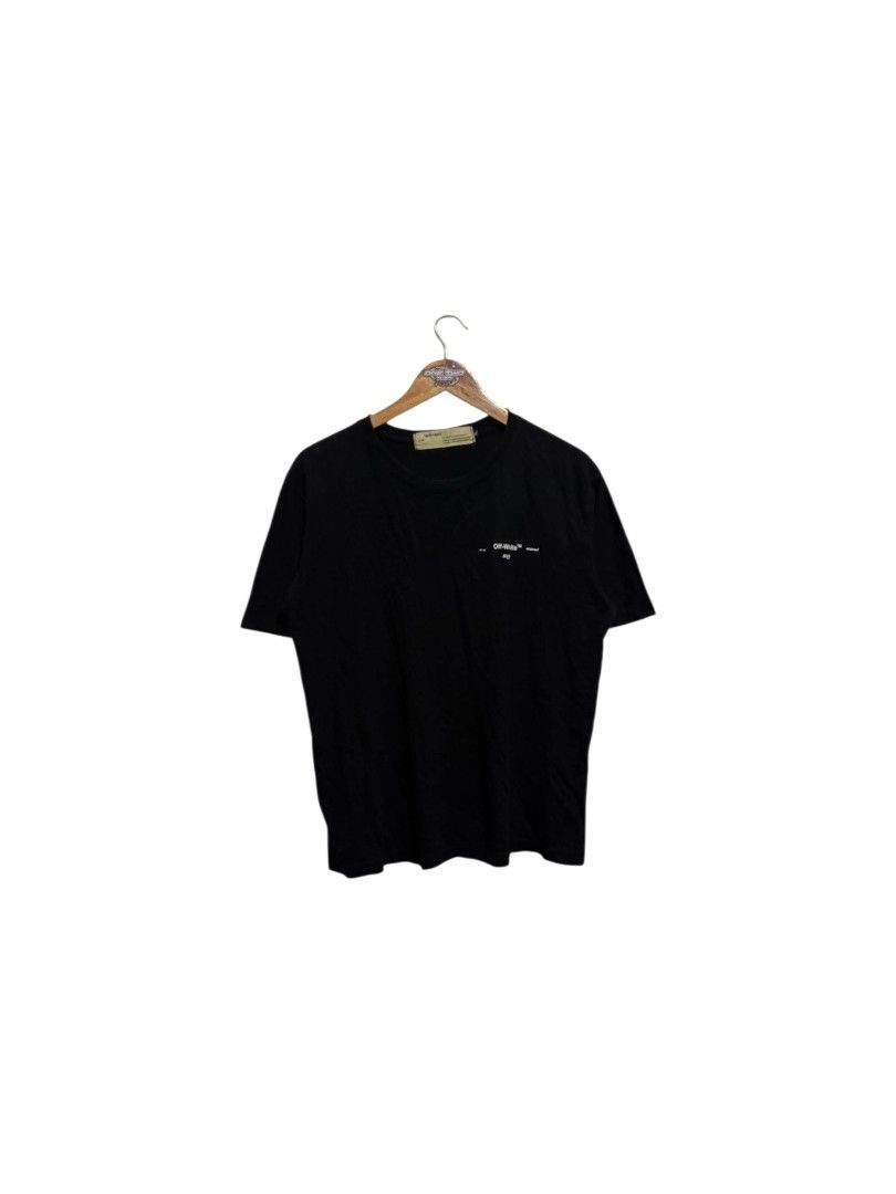 Off White Shirt (Category: Tshirts & Polo Shirts ) located in Bauan. Submitted by onetwothrift2 (Listing ID 1470653324, Image 2). Description: Off White Shirt Size: Med- Large Dimes: L25.5 W22 Color rate: 9.5/10 Excellent condition No Issue Mine: 450.