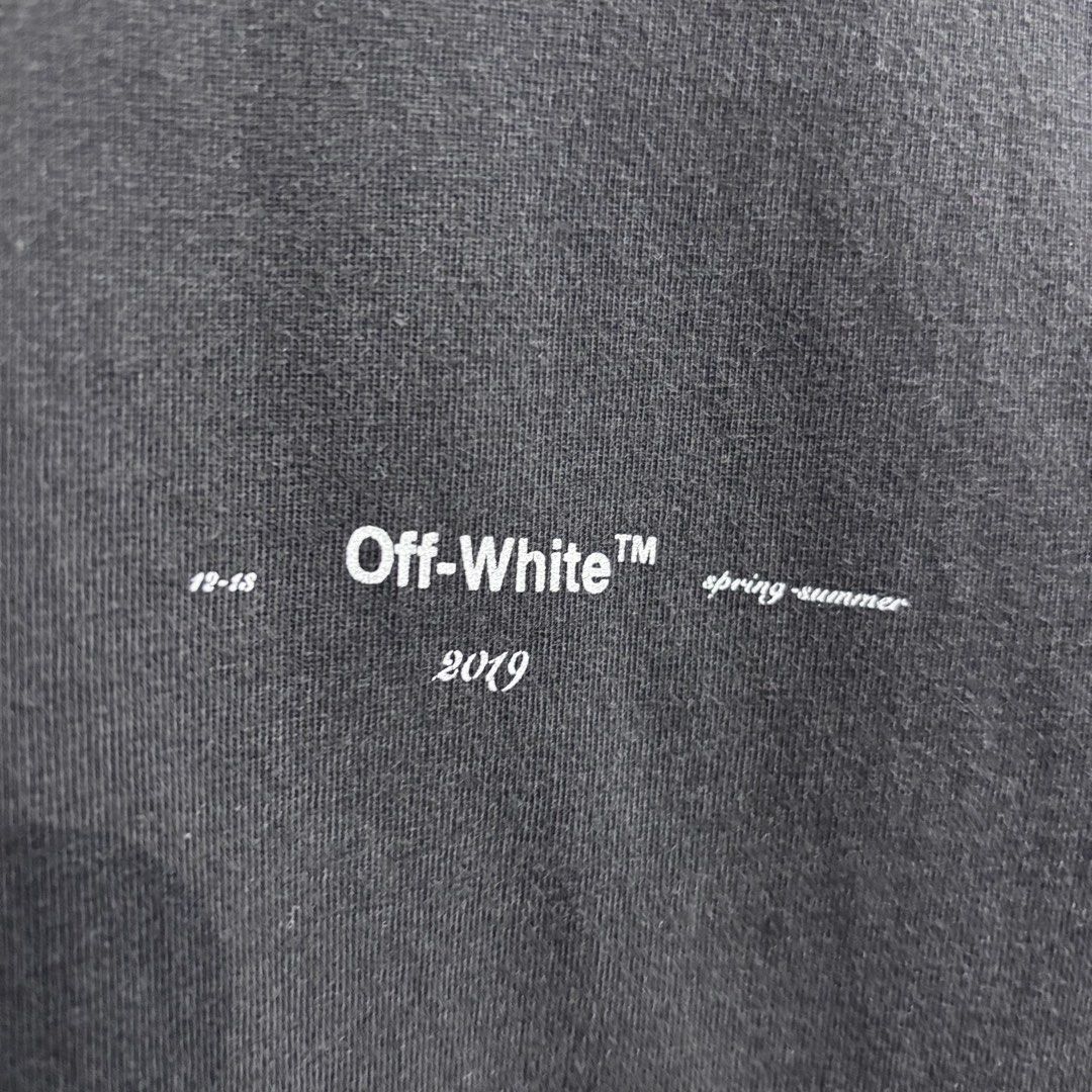 Offwhite Painting (Category: Activewear) located in Rizal. Submitted by doyskie.star (Listing ID 1470583505, Image 3). Description: OFFWHITE ARROW BLACK SHIRT 22 x 30 COMPLETE TAGS GOOD CONDITION.