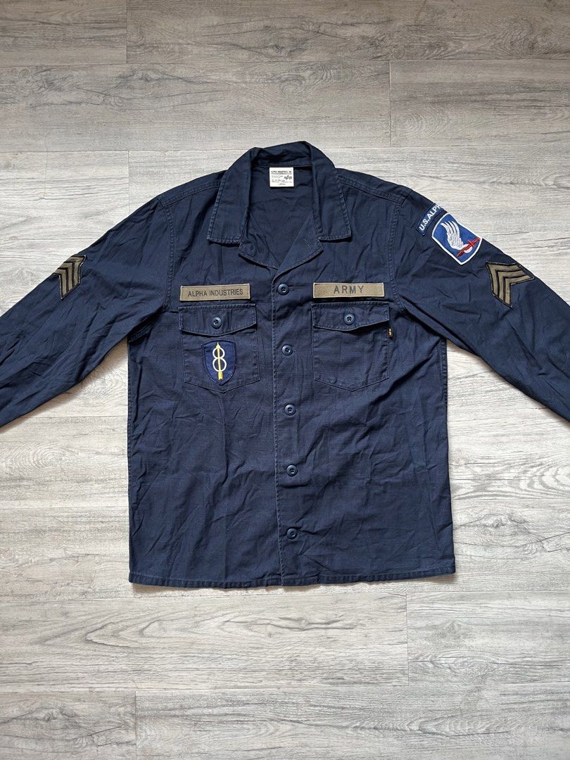OG-107 Jacket Alpha Industries Repro size Large (Category: Coats, Jackets and Outerwear) located in Makati City. Submitted by ped.yanza (Listing ID 1470615558, Image 2). Description: Alpha Industries OG-107 navy blue cotton sateen long-sleeve military utility/work shirt featuring custom patches and chest name tapes. Size Large Measurements in inches (Laid flat) Length 28 Width pit to pit 22 Shoulder 18 Sleeve 25 No issue Good as new Location: Pas