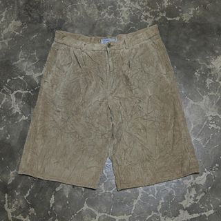 (Category: ) located in . Submitted by sangkalamsthrift88 (Listing ID 1470723200, Image 1). Description: .