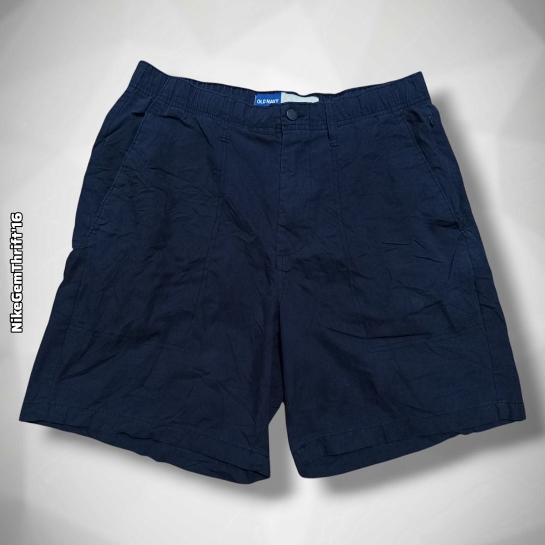 Old Navy "Above the Knee" (15) (Category: Shorts) located in Santa Cruz. Submitted by nikegemthrift2016 (Listing ID 1470743384, Image 1). Description: Old Navy "Above the Knee" (15) Medium (Size: 30-34 Length: 17.5) Excellent 380 plus sf.
