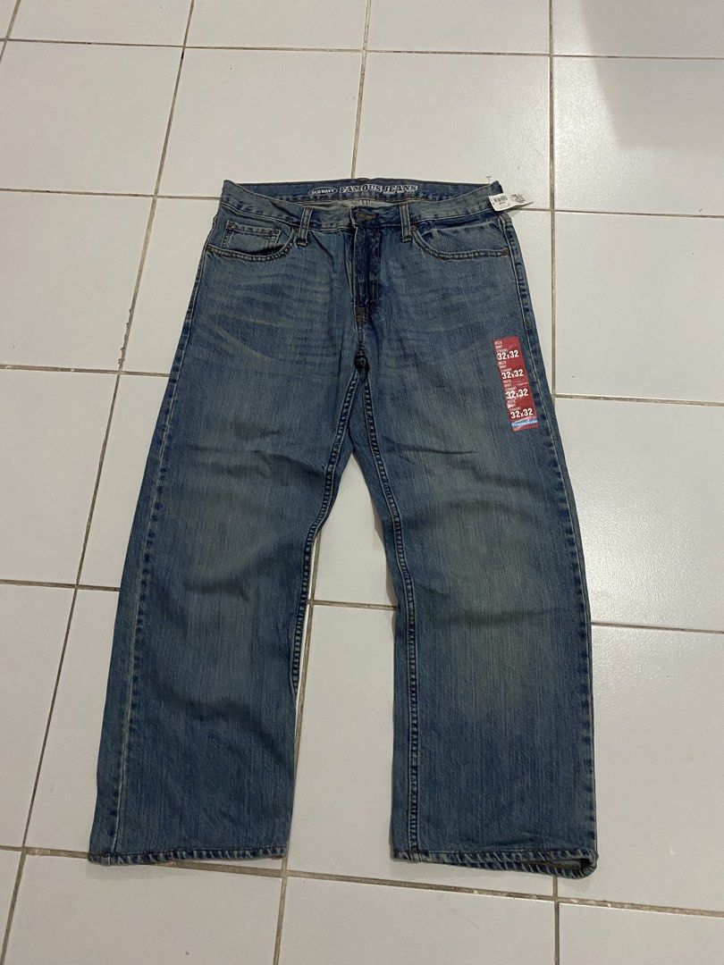Old Navy Famous Jeans Straight 32x32 Light Authentic (Category: Jeans) located in Manila. Submitted by giandaduya72151 (Listing ID 1470705707, Image 1). Description: OLD NAVY STRAIGHT CUT PANTS WAIST 32-34 LENGTH 38 THIGH 12.5 HEM 9.