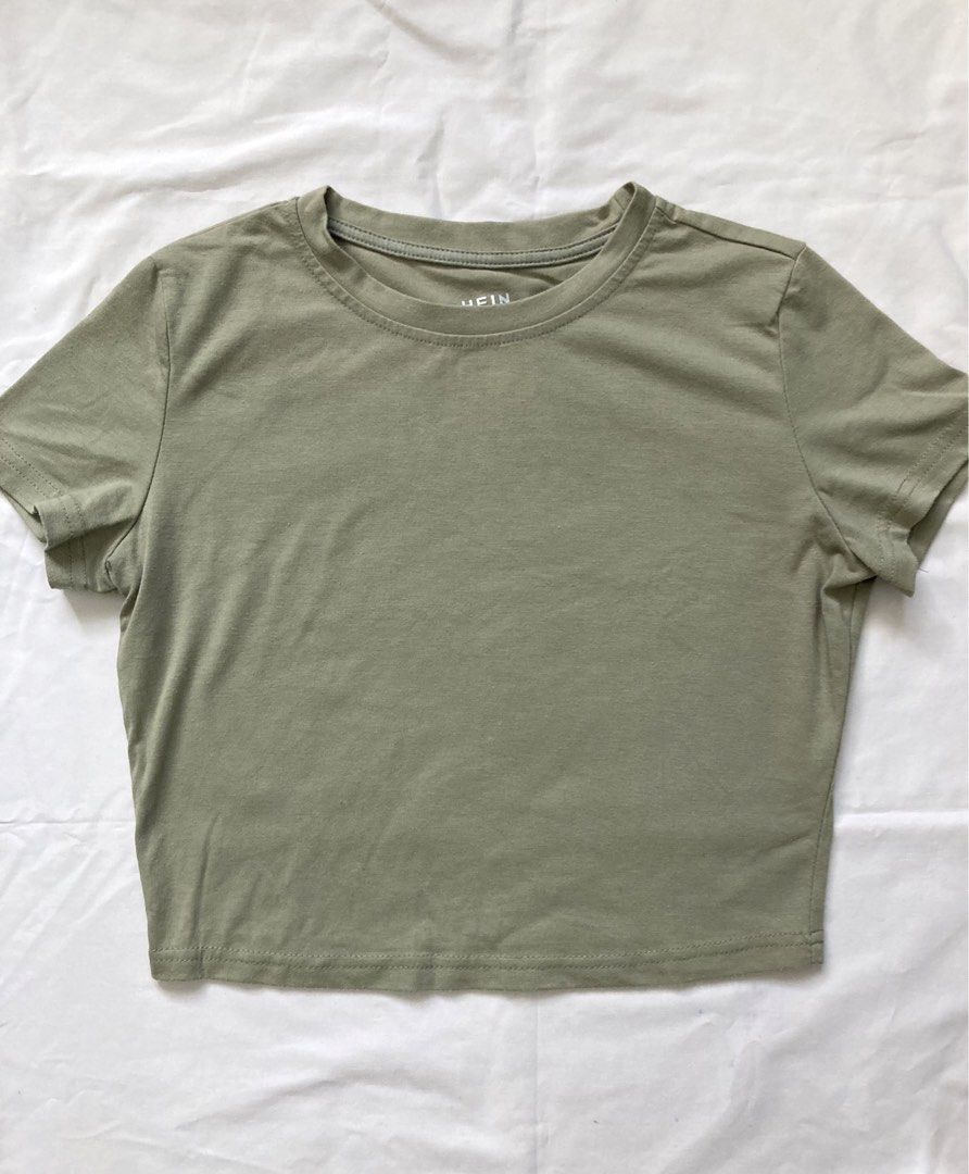 Olive Green Shirt Crop Top (Category: Sleeveless) located in Quezon City. Submitted by viacb (Listing ID 1470565687, Image 1). Description: mop: gcash mod: jnt *location: quezon city .