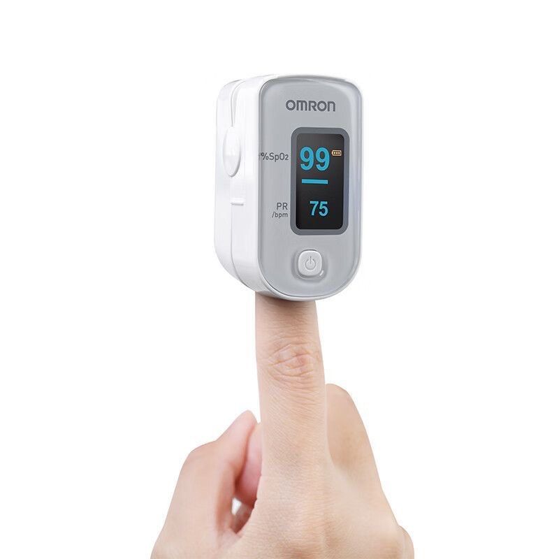 Omron PO-100 Fingertip Pulse Oximeter (Category: Health Monitors & Weighing Scales) located in Manila. Submitted by ninjaninxx (Listing ID 1470660577, Image 2). Description: - Brand: Omron PO-100 Fingertip Pulse Oximeter - Function: Accurately measures blood oxygen saturation (SpO2) and pulse rate (PR) - Display: Clear digital screen for easy reading - Operation: Simple one-button design - Design: Compact and lightweight white finish - Inclusions