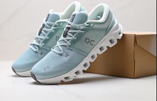 (Category: ) located in . Submitted by khai.uasneakers (Listing ID 1470725830, Image 1). Description: .