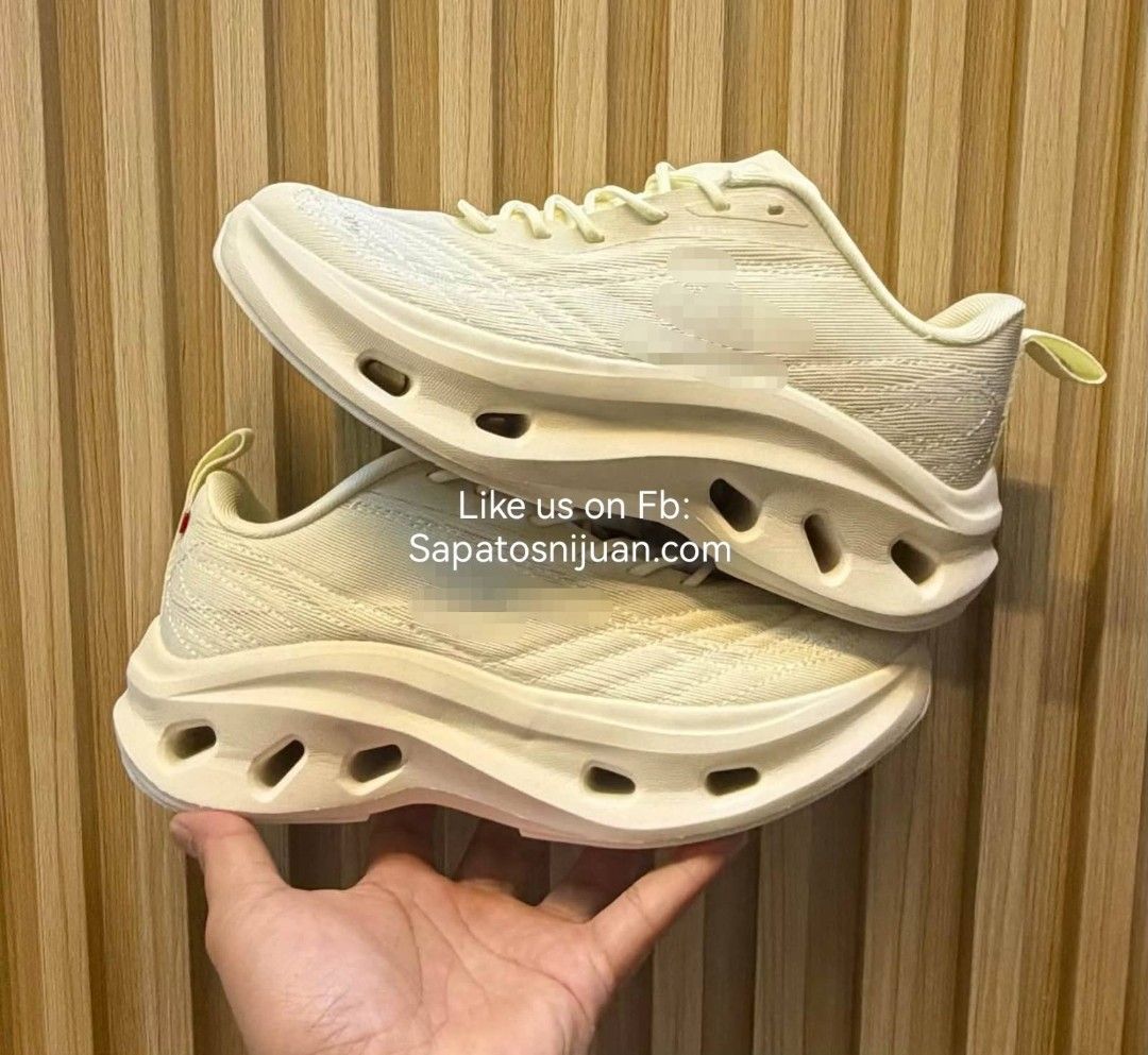 On Cloudtilt Cosmic x Loewe (Category: Sneakers) located in Manila. Submitted by tinderosince2106 (Listing ID 1470565993, Image 2). Description: for Men and Women available size 36,37,38,39,40 41,42,43,44,45 Sameday delivery.