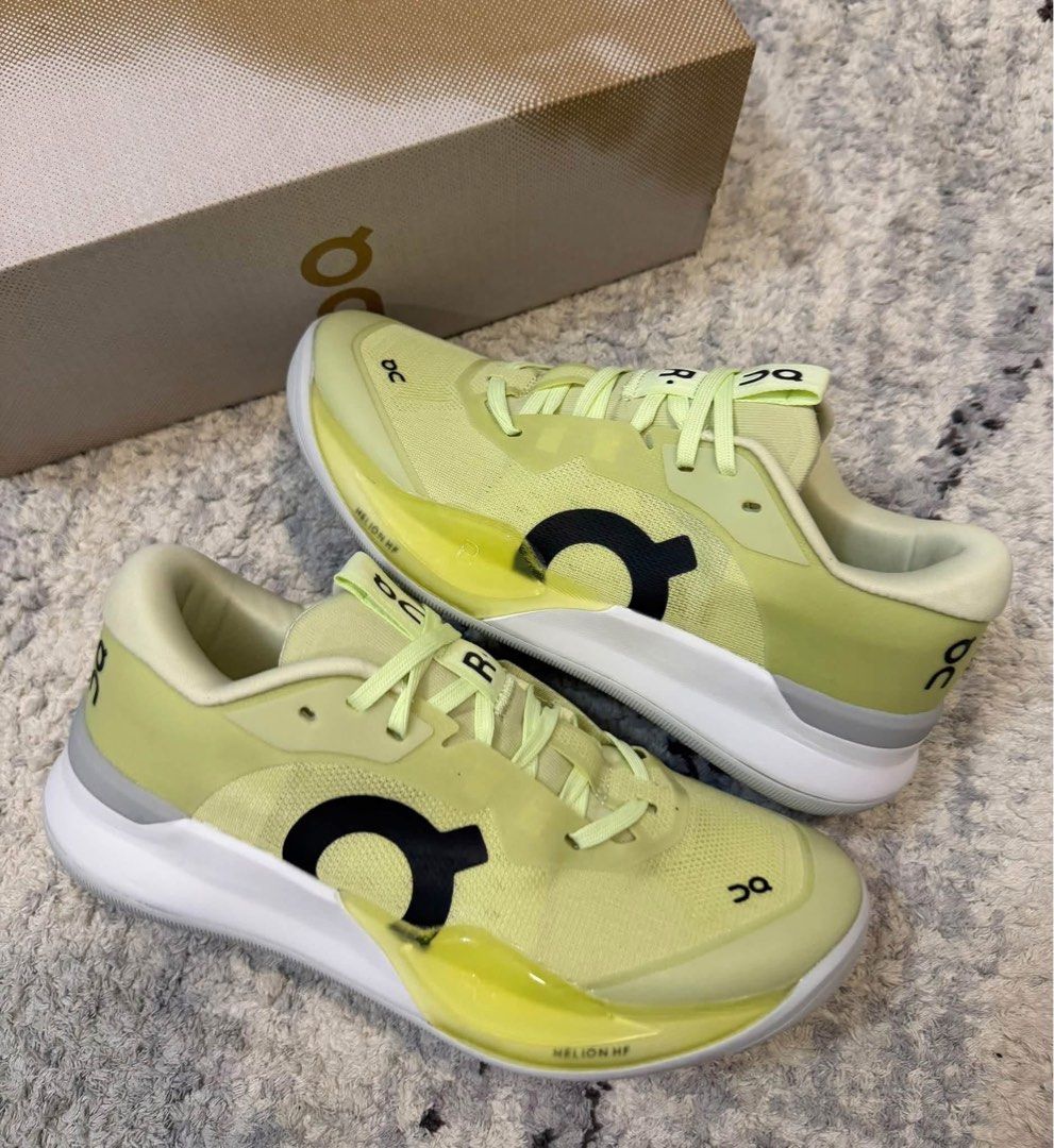 On the Roger Pro 3 (Category: Sneakers) located in Manila. Submitted by aiman_sole5 (Listing ID 1470657573, Image 3). Description: ₱2,300 Inclusion: Box only Available size: 36. 37. 38. 39. 40 (Women) 41. 42. 43. 44. 45 (Men) 📍 Tondo, Manila - Lalamove available (same day delivery) - JNT shipping available .