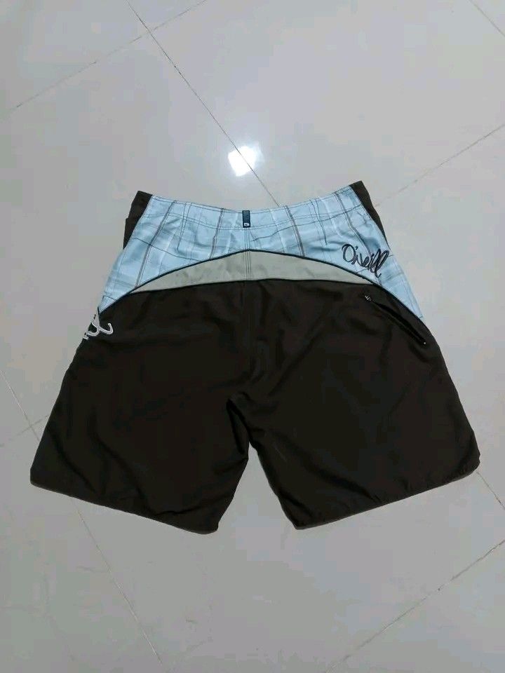 Oneill Boardshorts (Category: Swim Trunks & Board Shorts) located in Manila. Submitted by hannah.thrift (Listing ID 1470658251, Image 2). Description: .