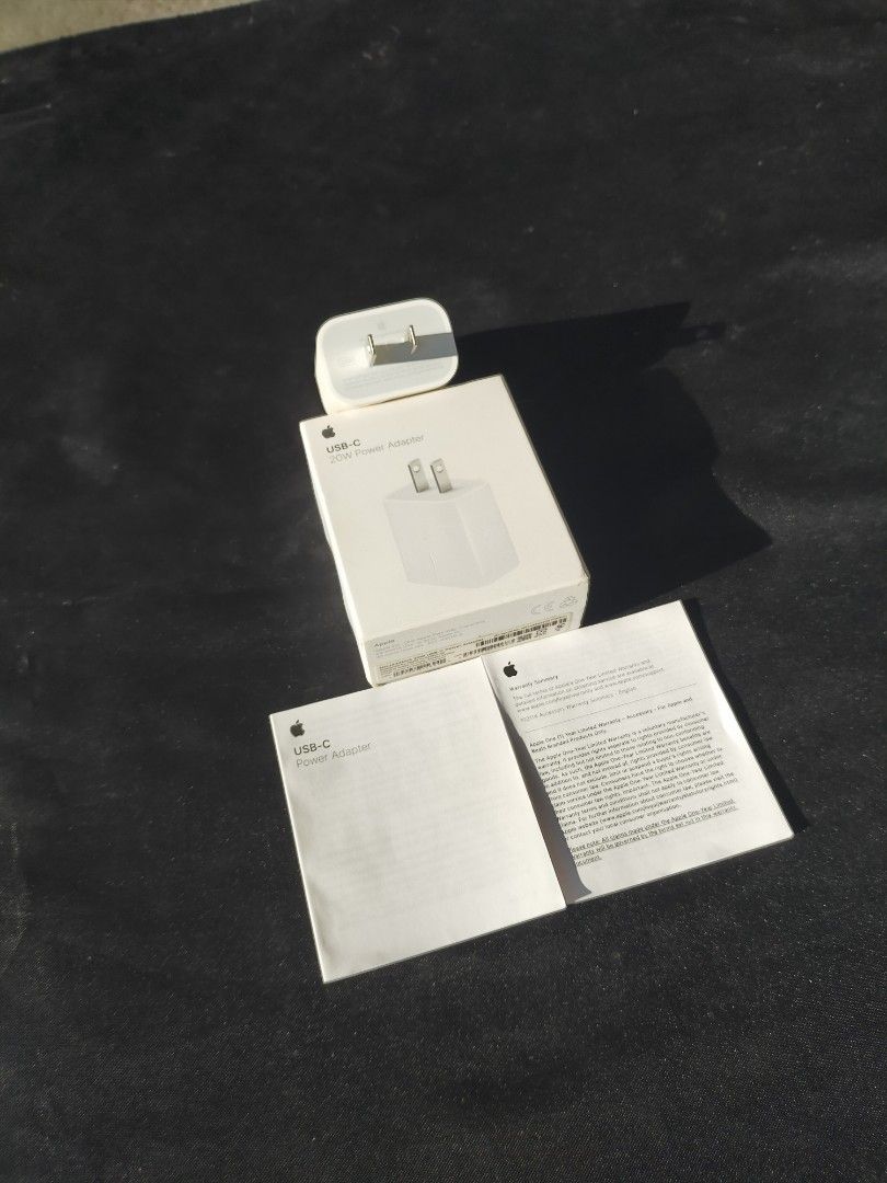 Original 20W Power Adapter (Category: Chargers & Cables) located in Cavite. Submitted by istocksphhh (Listing ID 1470639886, Image 2). Description: iStocks Original 20W Power Adapter USB-C -Onhand -Ready to use -Latest -Fast Charging -Can use to any apple devices -Can ship nationwide -Pass for Low-offers Mode of delivery Lalamove within the day, J&T for any region or provinces. 📍Cavite area.