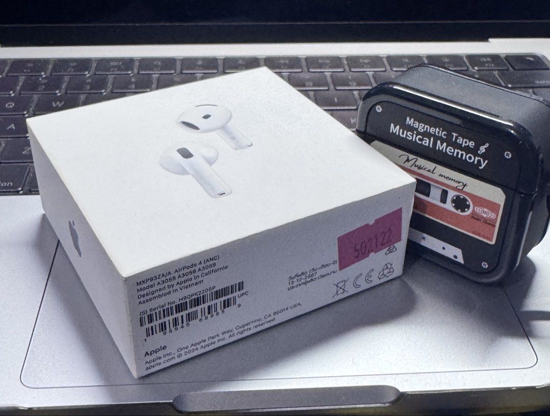 ORIGINAL Apple AirPods 4 with Active Noise Cancellation (Category: Earphones) located in Marikina City. Submitted by roystmichael.cloud (Listing ID 1470595530, Image 3). Description: - bought from The Loop at BGC Dec 2024 - Model: Apple AirPods 4 with Active Noise Cancellation (MXP93ZA/A) - Condition: Fully tested, working perfectly, excellent battery health, and very clean - Inclusions: Original retail box, charging case, and both earbuds - Free