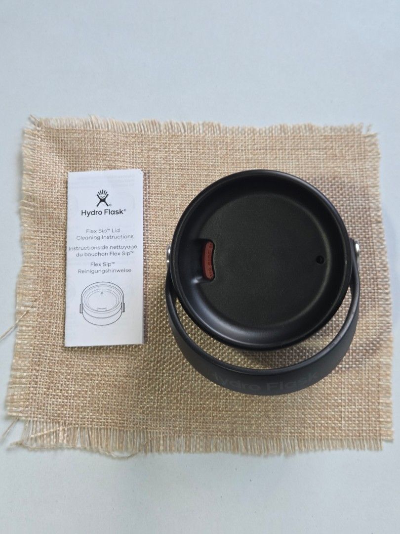 Original Hydro Flask Flex Sip Lid cap (Category: Water Bottles & Tumblers) located in Bulacan. Submitted by limitless.melai (Listing ID 1470557657, Image 3). Description: - Authentic Hydro Flask Flex Sip Lid in sleek black - Fits all standard wide mouth bottles - Convenient twist-to-open sip mechanism for easy drinking on the go - Brand new, never used, and in pristine condition - Includes original cleaning instructions booklet.