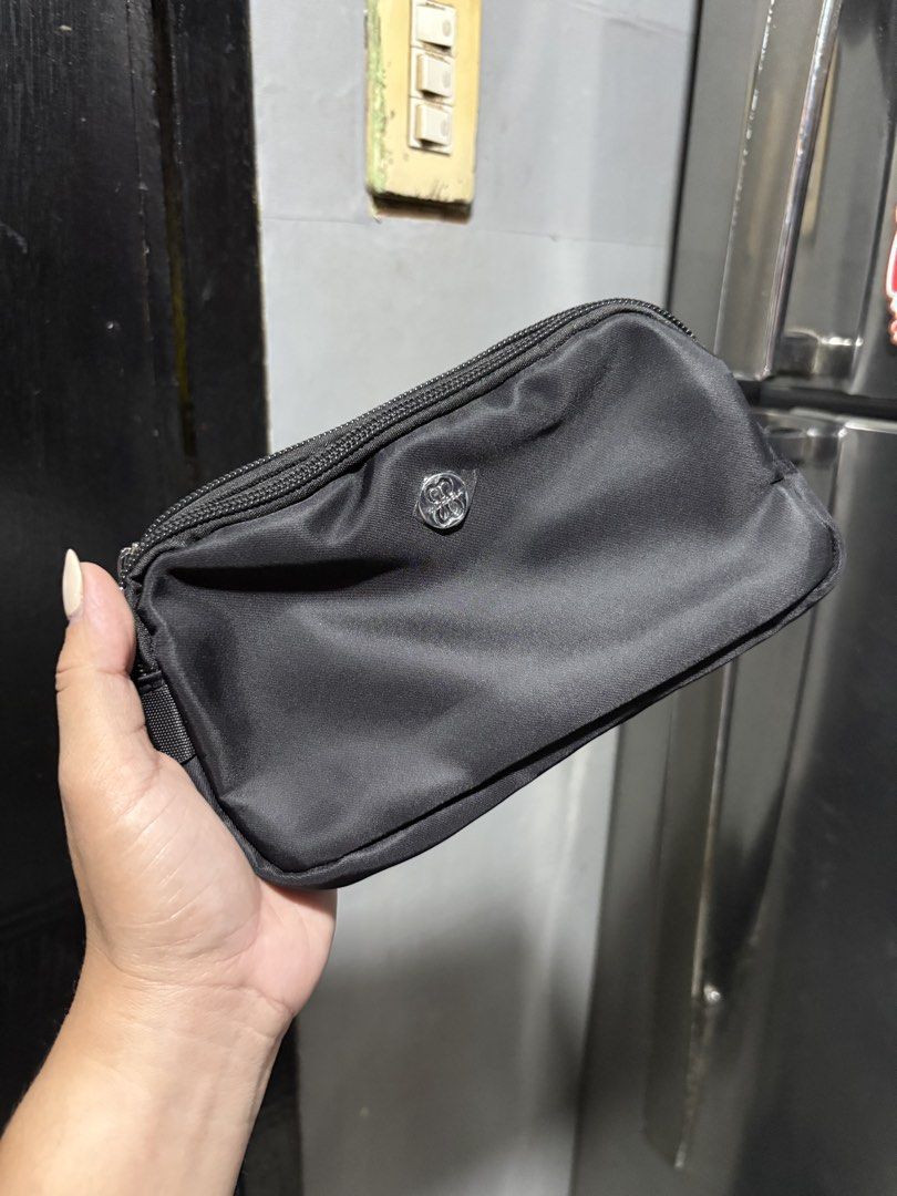 Original Michaela Phone Wallet Pouch Nylon (Category: Purses & Pouches) located in Manila. Submitted by hsanreii (Listing ID 1470738304, Image 2). Description: 295 each +20 for eco bag.