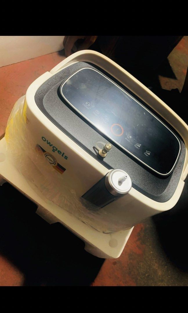 OWGELS OXYGEN CONCENTRATOR 5L BrandNew (Category: Medical Supplies & Tools) located in Manila. Submitted by cyndielorica (Listing ID 1470666335, Image 1). Description: OWGELS OXYGEN CONCENTRATOR 5L BRANDNEW fb: Cyndie Lorica.