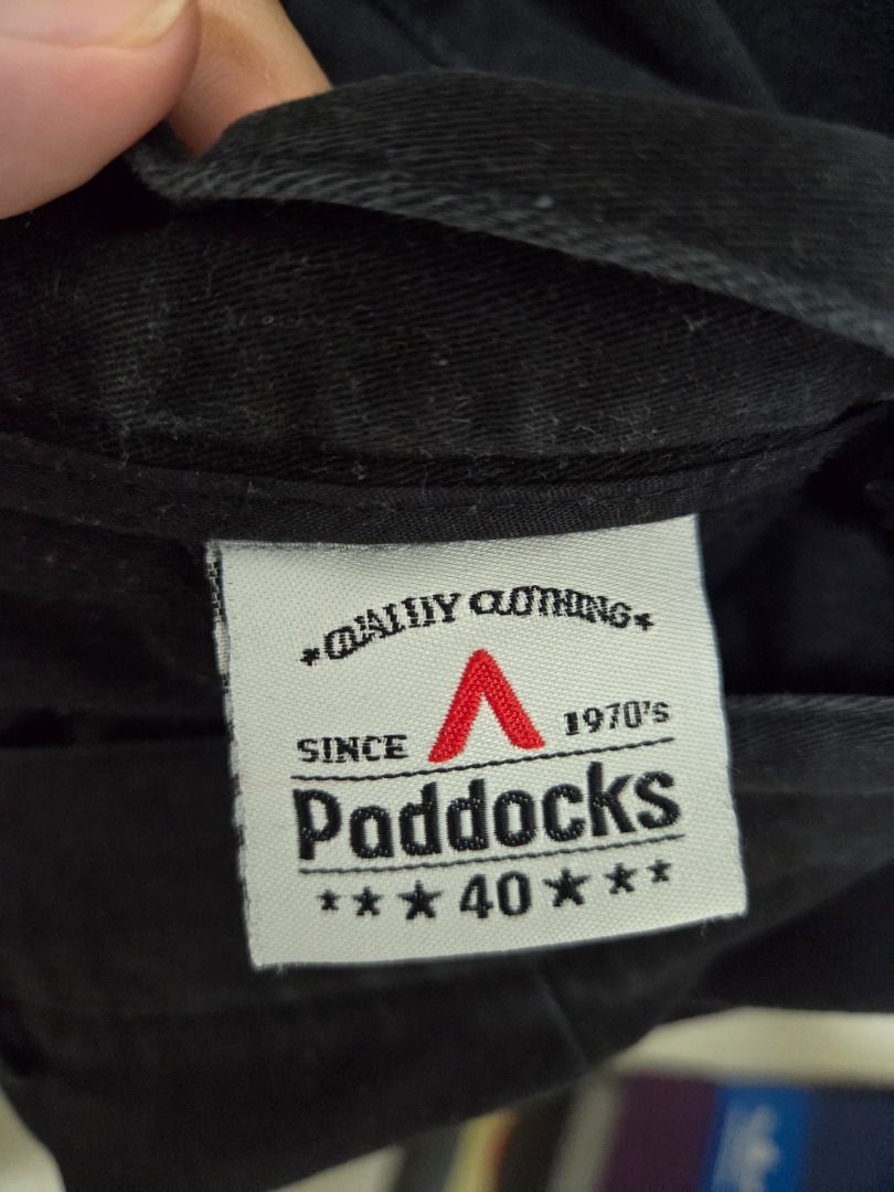 Paddocks Black Chinos (Category: Chinos) located in Quezon City. Submitted by jayceebee_1 (Listing ID 1470563679, Image 2). Description: Paddocks Black Chinos Size 40 P390 + sf Loc: QC.