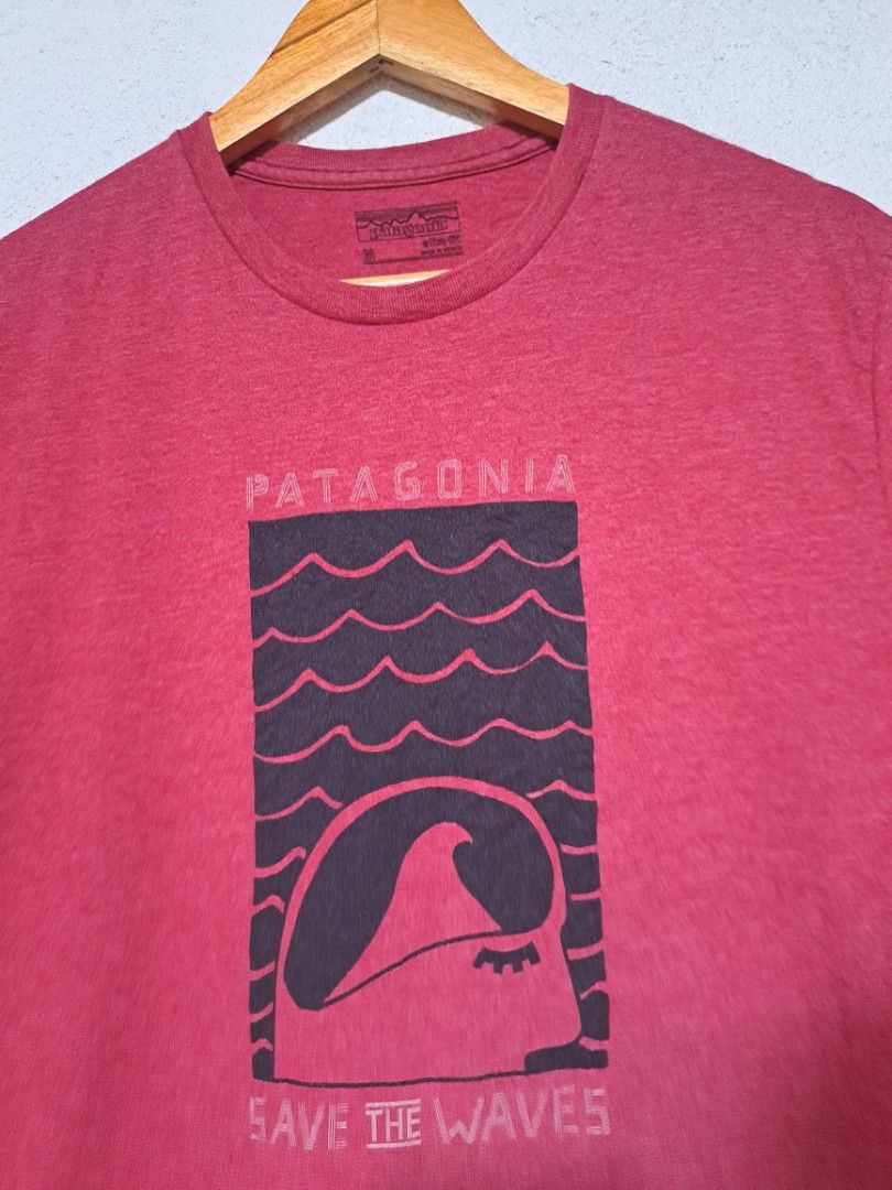 Patagonia Save the Waves Shirt (Category: Tshirts & Polo Shirts ) located in Dumaguete. Submitted by jayarbajad49160 (Listing ID 1470632273, Image 2). Description: Patagonia Saves The Waves Shirt (Authentic) -650 add sf Excellent Condition Color rate:9.5/10 No flaws Size medium Width:20 Length:29 Loc dumaguete city visayas.